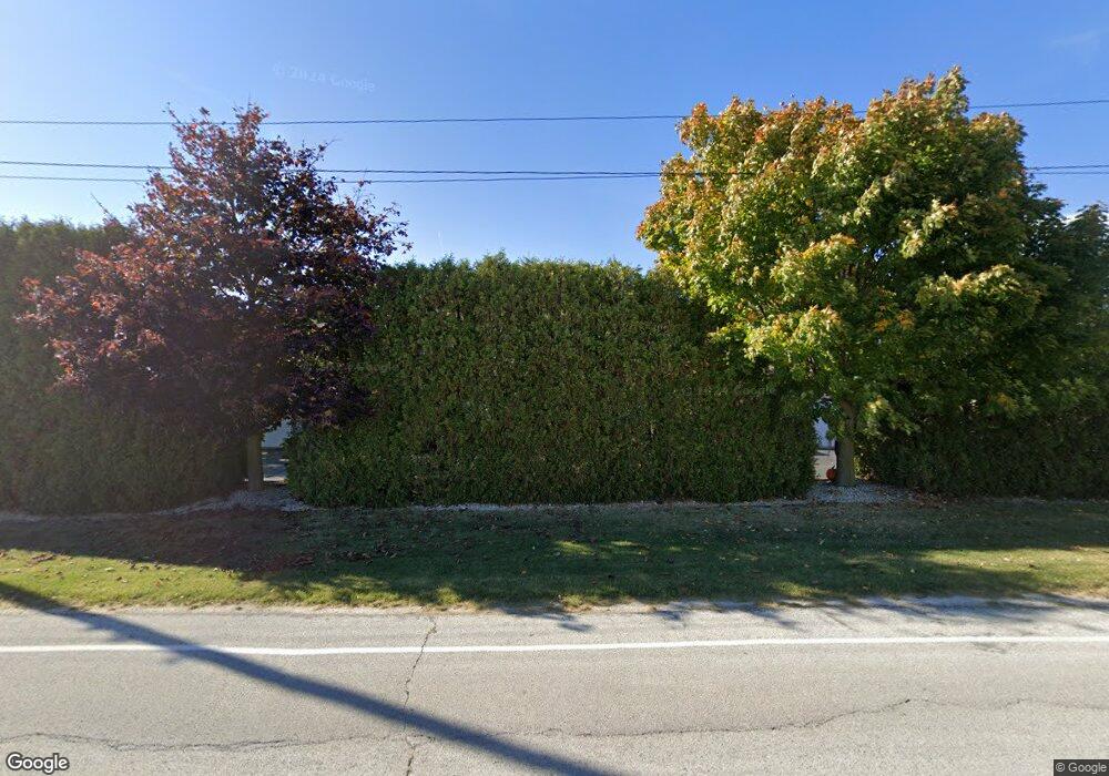 2324 Mirro Dr, Manitowoc, WI 54220 - photo 1