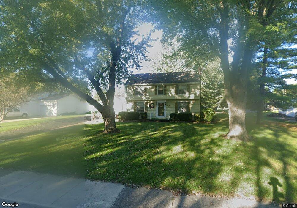 509 S Rauthland Ave, Wapakoneta, OH 45895 - photo 1
