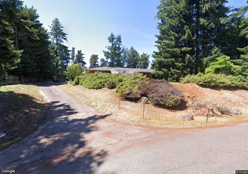 18330 Crestline Dr, Lake Oswego, OR 97034 - photo 1