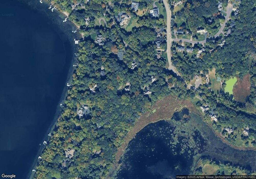 5725 Ridge Rd, Excelsior, MN 55331 - photo 1