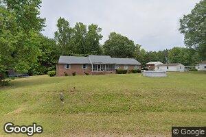 7507 Mill Creek Dr, Zuni, VA 23898