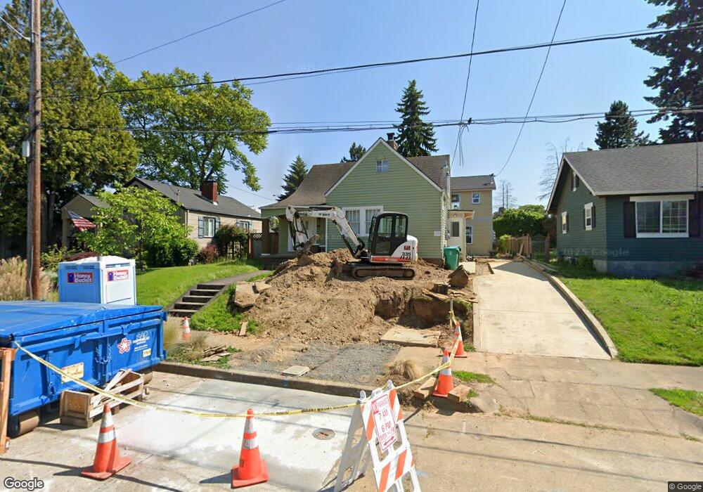 1230 N Baldwin St, Portland, OR 97217 - photo 1