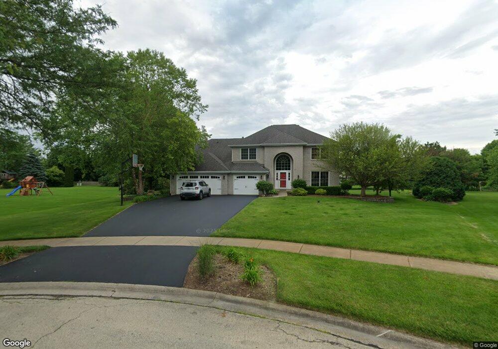 23931 Pheasant Run Ct, Naperville, IL 60564 - photo 1