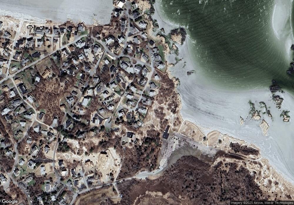 8 Wauketa Rd, Gloucester, MA 01930 - photo 1