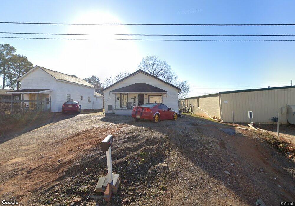 606 E Reeder St, Florence, AL 35630 - photo 1