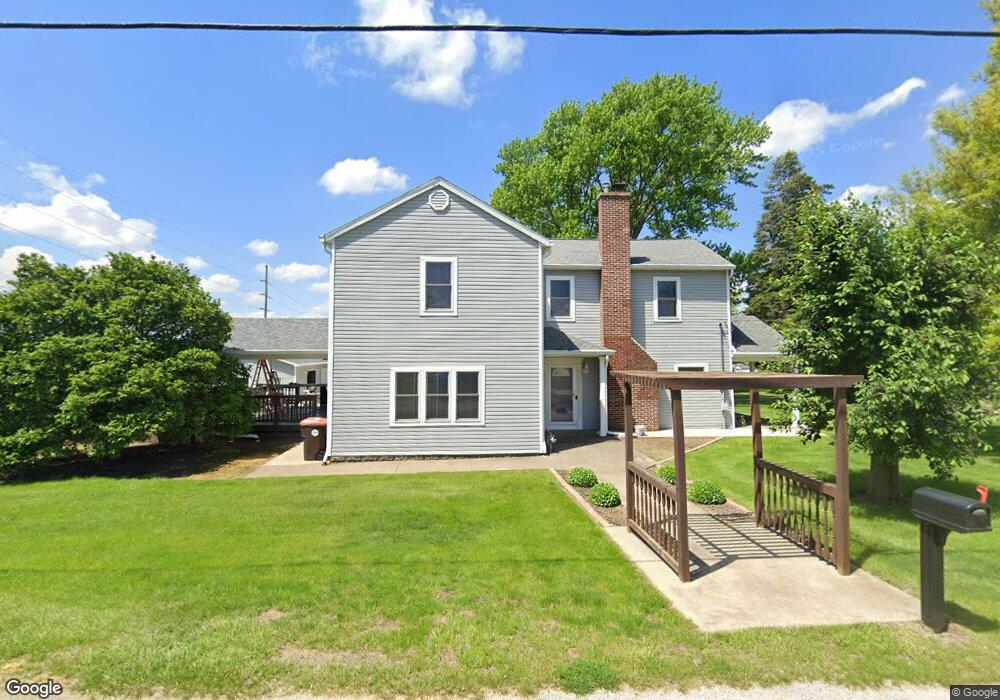 419 Home Ave, Lincoln, IL 62656 - photo 1