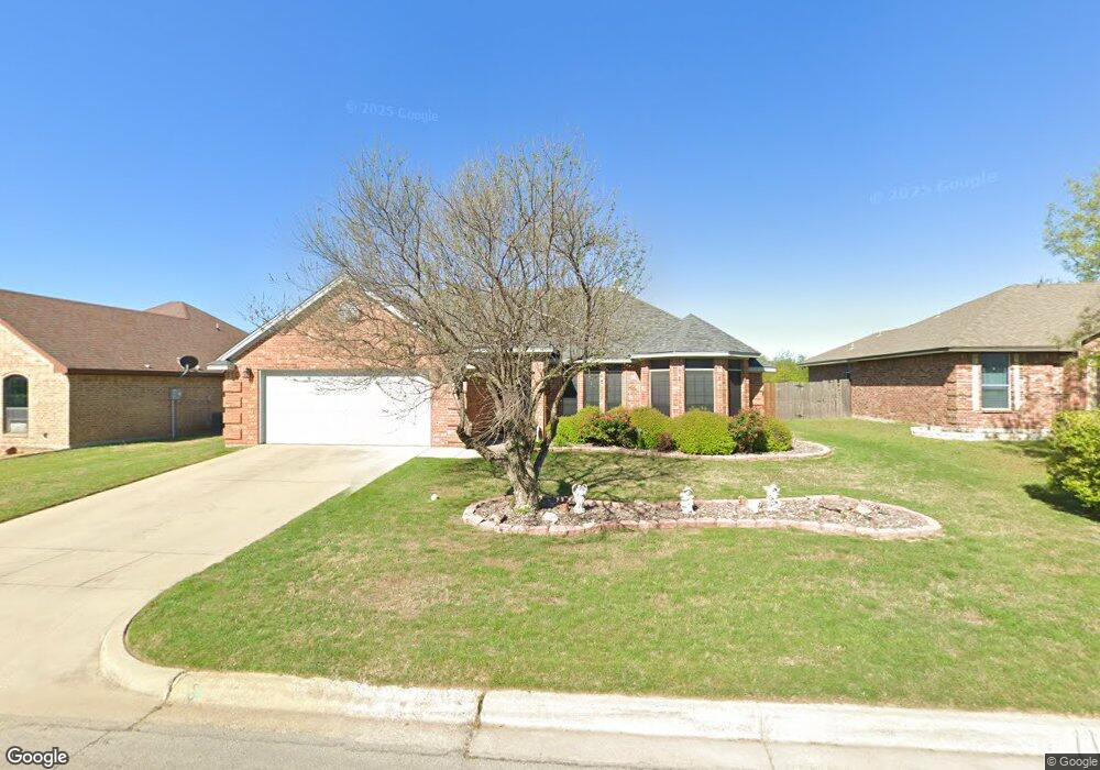 1817 Roadrunner Dr, Weatherford, TX 76088 - photo 1