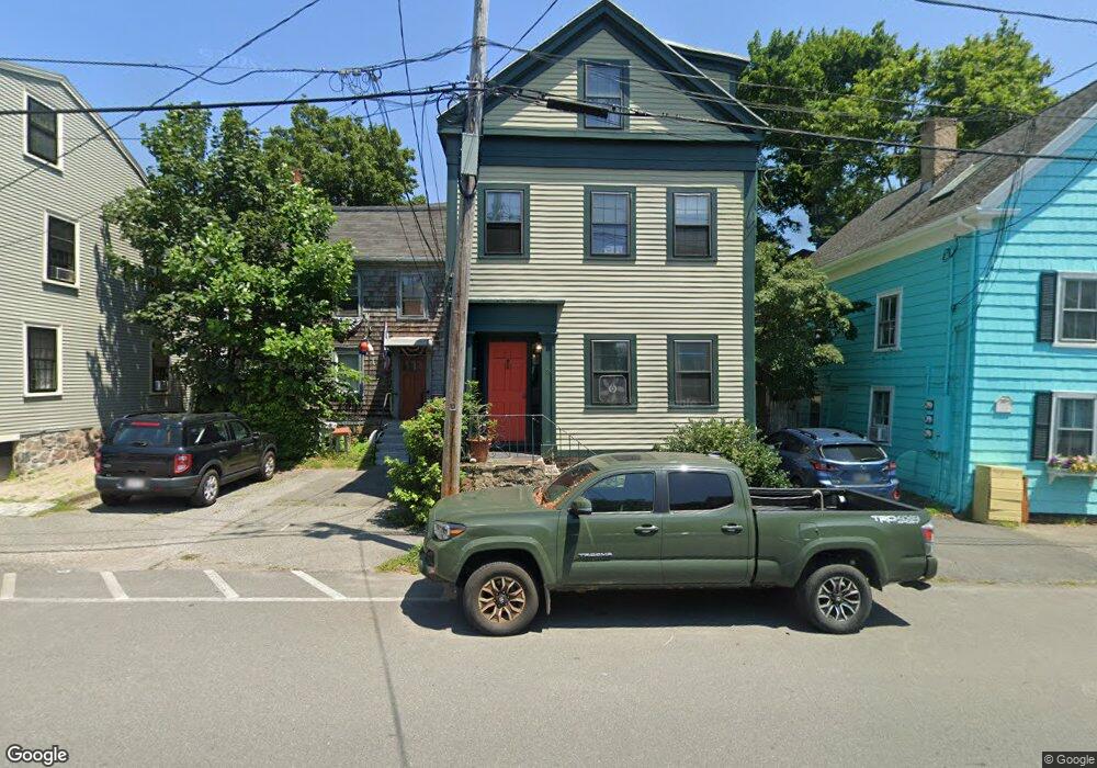 19 Mugford St unit 1,1, Marblehead, MA 01945 - photo 1