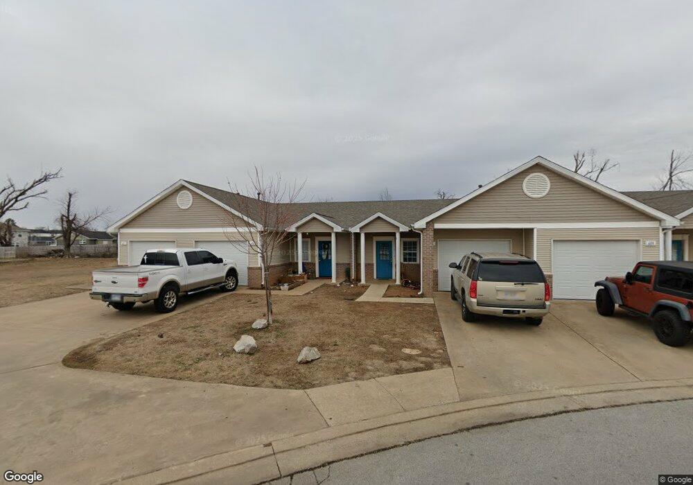 613 N 7th St, Rogers, AR 72756 - photo 1