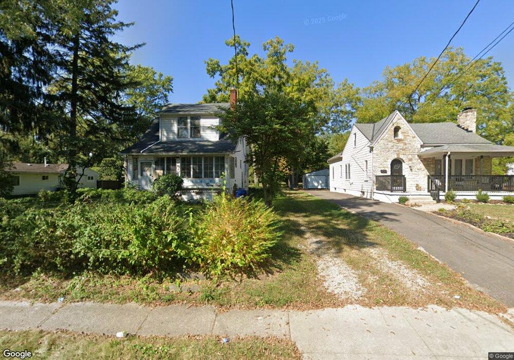 223 Maplewood Ave, Columbus, OH 43213 - photo 1