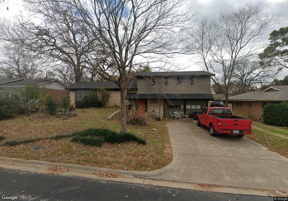 725 Edgehill Dr, Hurst, TX 76053 - photo 1