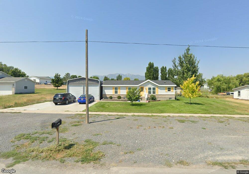 233 N Center St, Hyrum, UT 84319 - photo 1