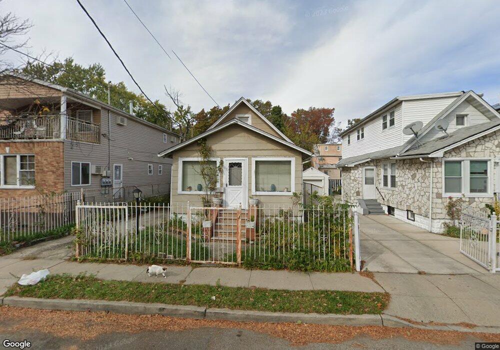 17635 130th Ave, Jamaica, NY 11434 - photo 1