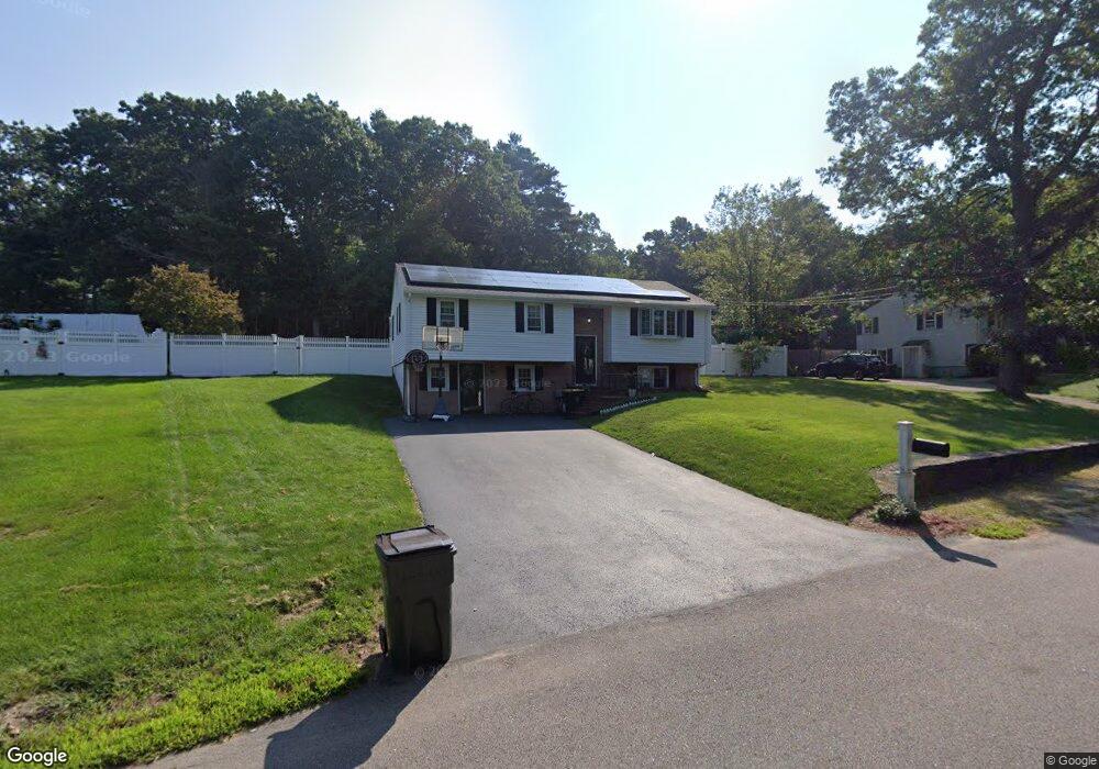 47 Taunton St, Bellingham, MA 02019 - photo 1