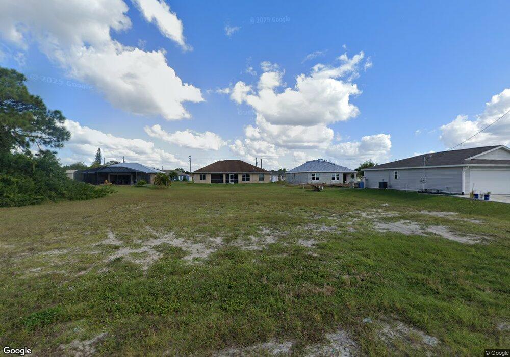 2523 NE 6th Ave unit 19, Cape Coral, FL 33909 - photo 1