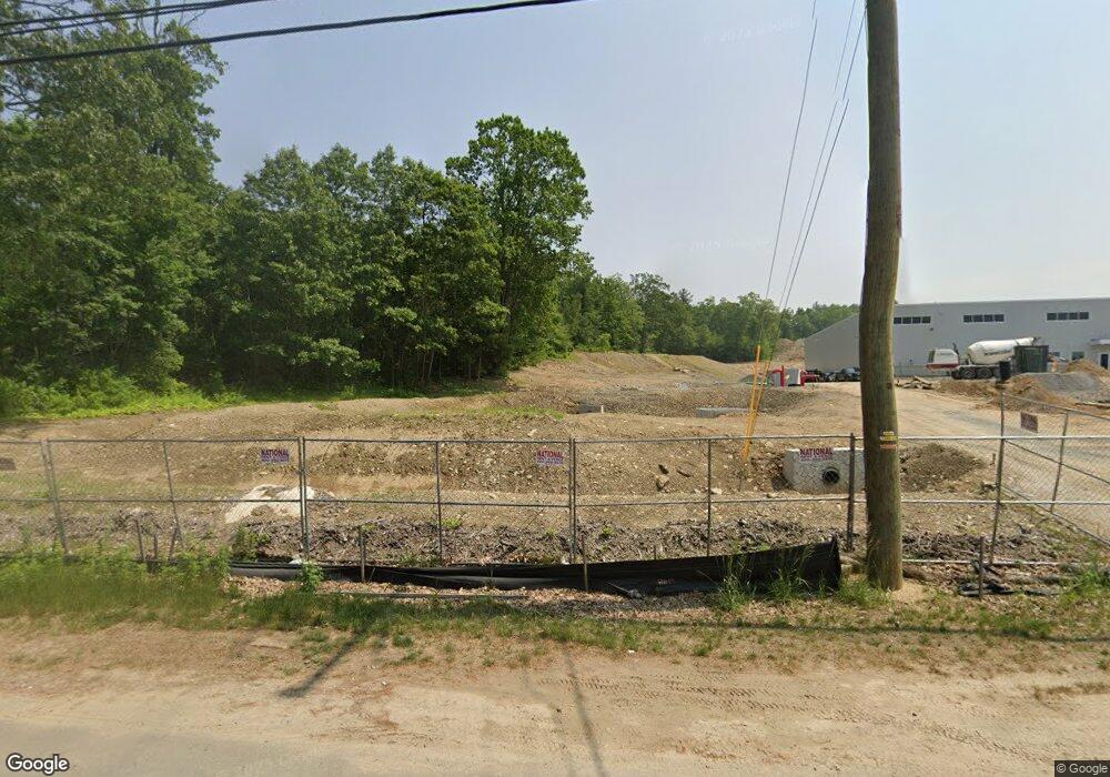 201 Robinson Rd, Hudson, NH 03051 - photo 1