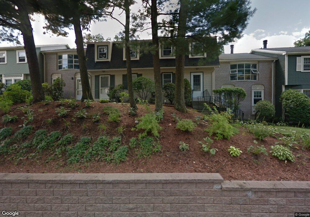 203 Cannongate III, Nashua, NH 03063 - photo 1