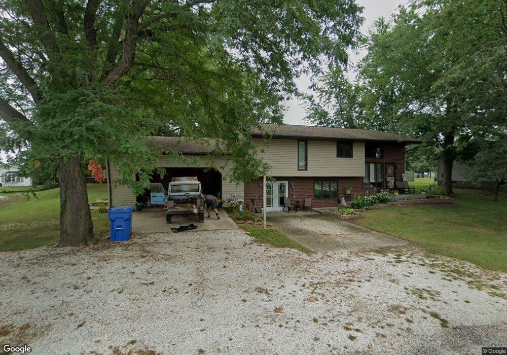 11 Villa Dr, Virginia, IL 62691 - photo 1