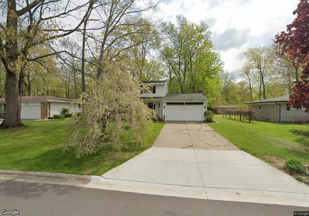 1310 Pickwick Place, Flint, MI 48507 - photo 1