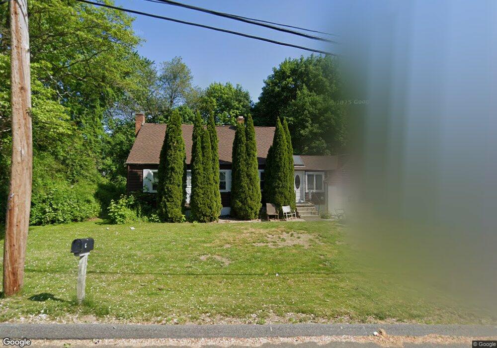 6 Hickory St, Trumbull, CT 06611 - photo 1