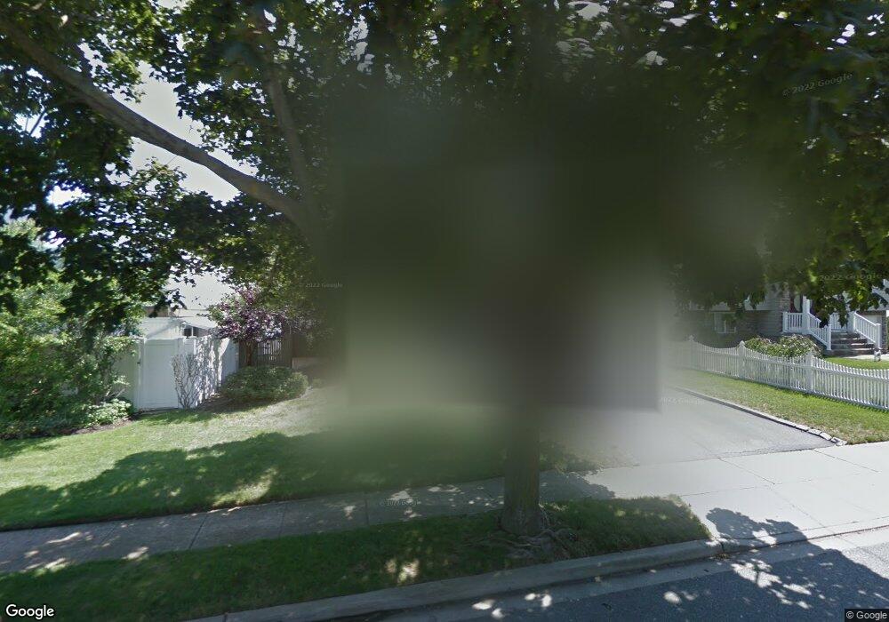 2737 Covered Bridge Rd, Merrick, NY 11566 - photo 1