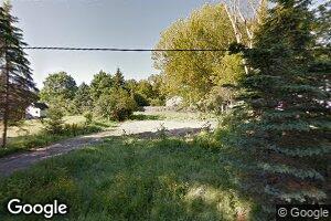 12 4th Ave, Mechanic Falls, ME 04256