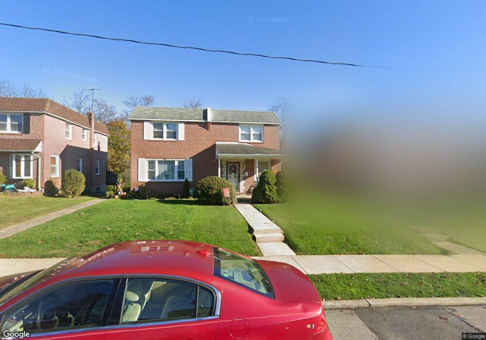 208 Lakeview Dr, Ridley Park, PA 19078 - photo 1