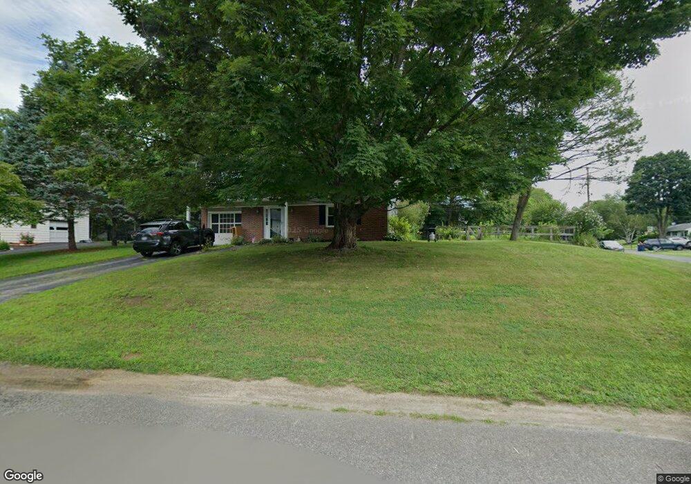 11 Evergreen Ln, Rhinebeck, NY 12572 - photo 1