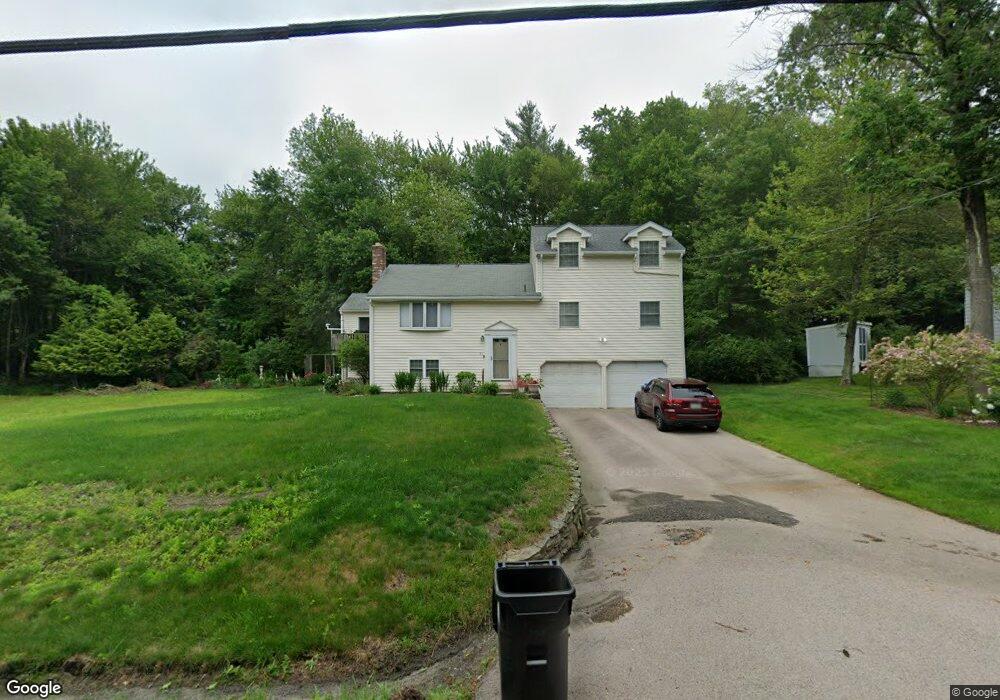 82 Dracut Rd, Hudson, NH 03051 - photo 1