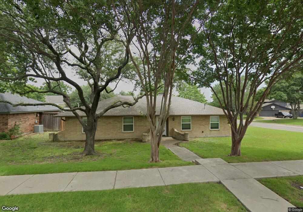 300 Briarwood Dr, Wylie, TX 75098 - photo 1