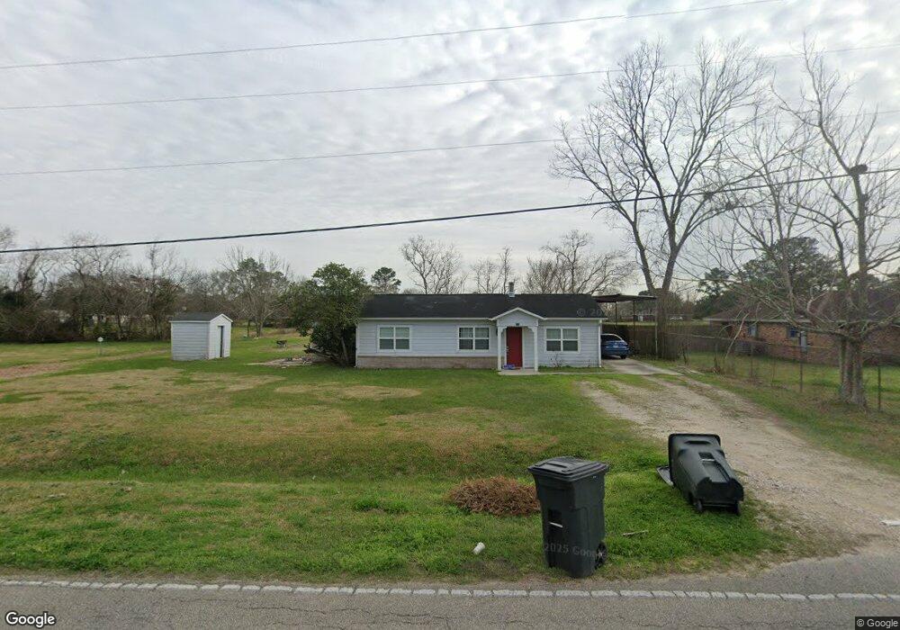 121 W Crestmont Dr, Alvin, TX 77511 - photo 1