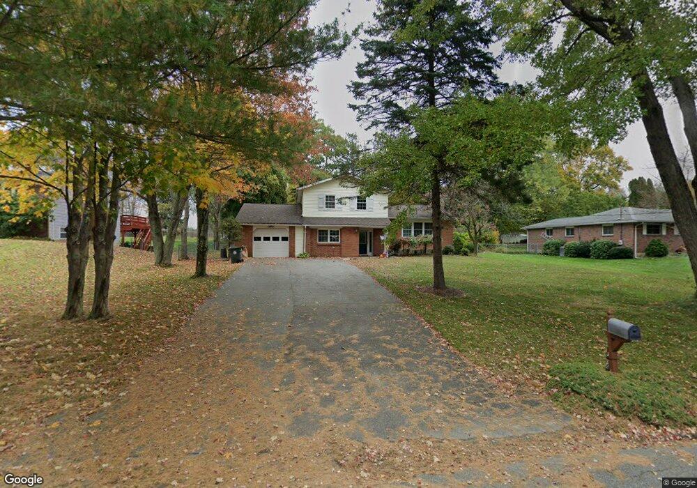 64 Smithtown Rd, Budd Lake, NJ 07828 - photo 1