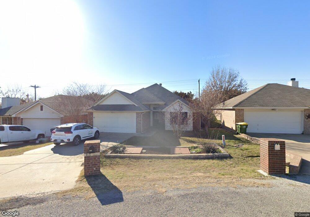 804 Rambling Ct, Granbury, TX 76049 - photo 1