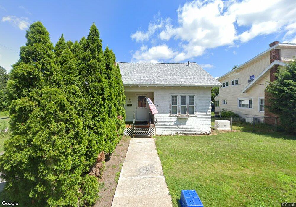 337 Taylor Ct, Troy, NY 12180 - photo 1