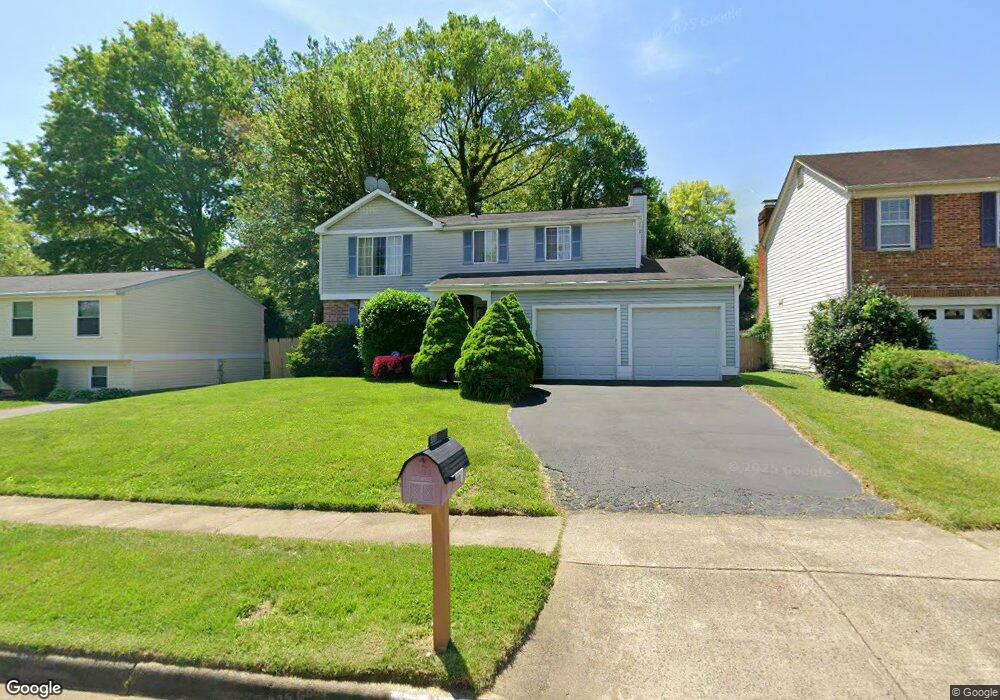 9205 Hunting Pines Place, Fairfax, VA 22032 - photo 1