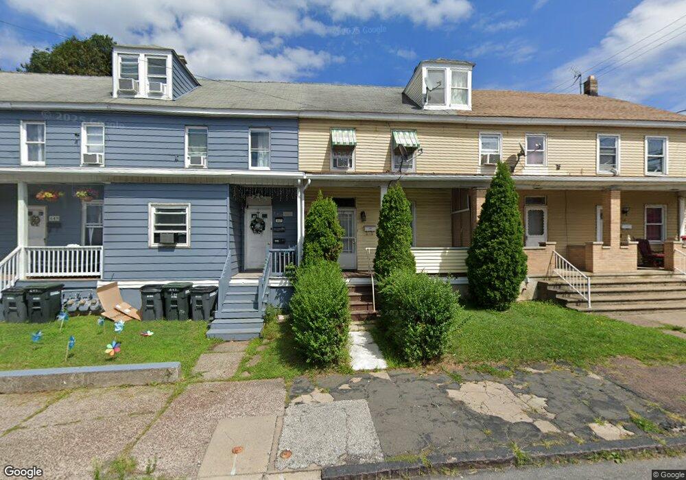 645 N Locust St, Hazleton, PA 18201 - photo 1