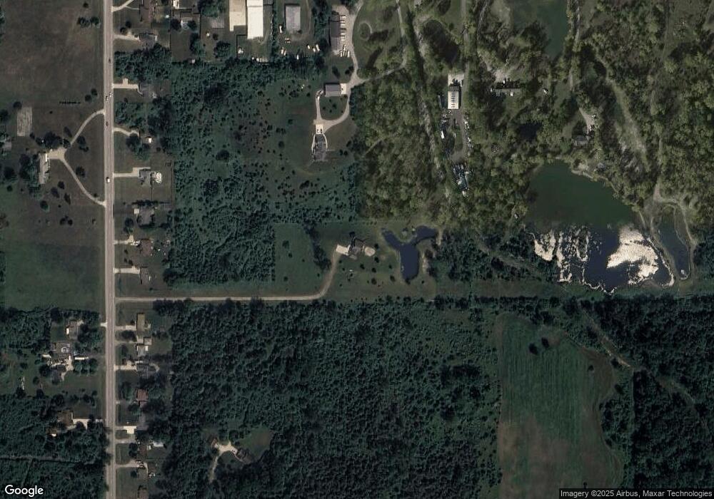 5010 N Elms Rd, Flushing, MI 48433 - photo 1