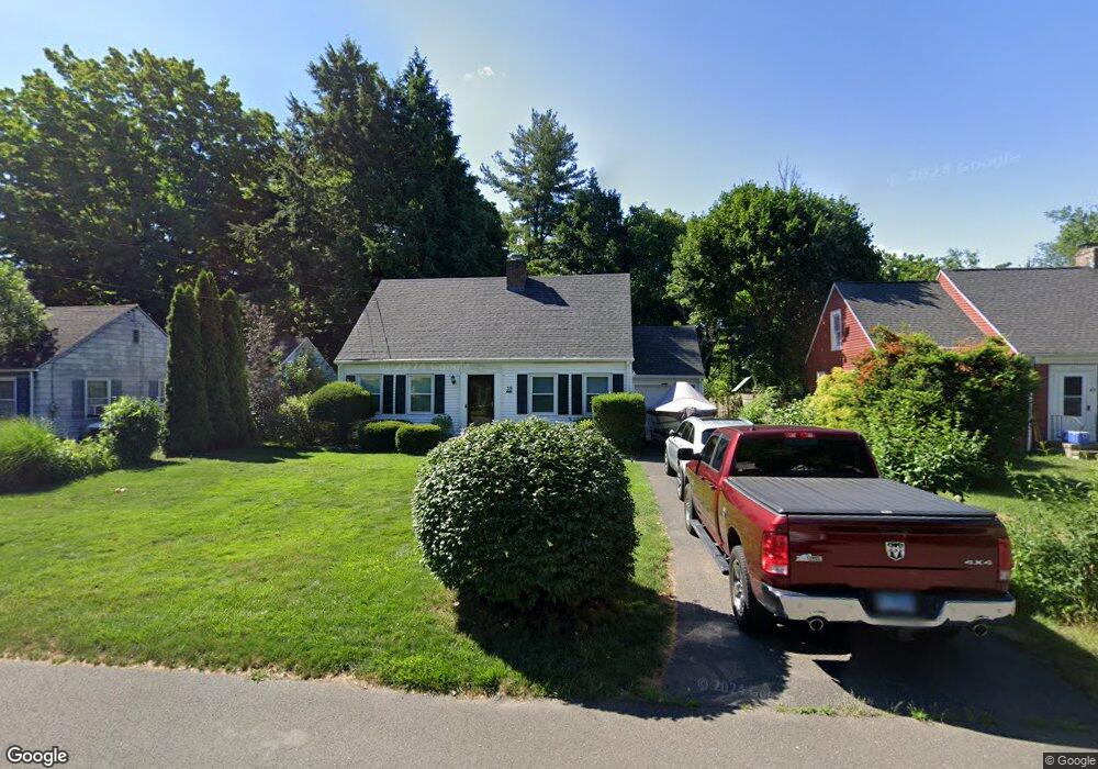 39 Taylor St, Windsor, CT 06095 - photo 1