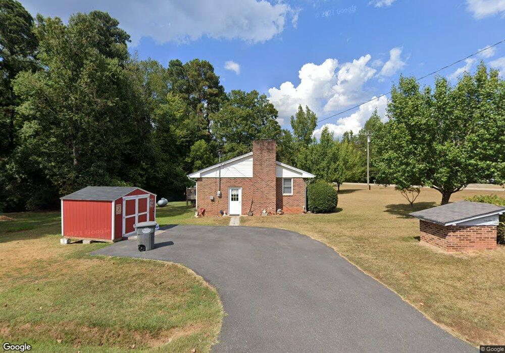 613 Cannafax Rd, Barnesville, GA 30204 - photo 1