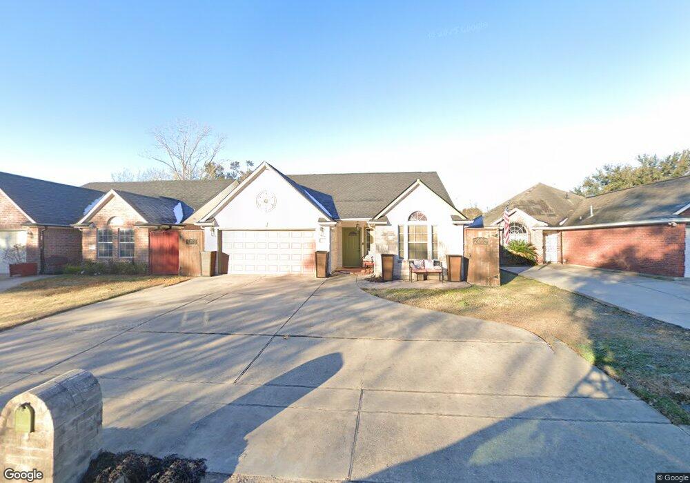 6523 W T c Jester Blvd, Houston, TX 77091 - photo 1