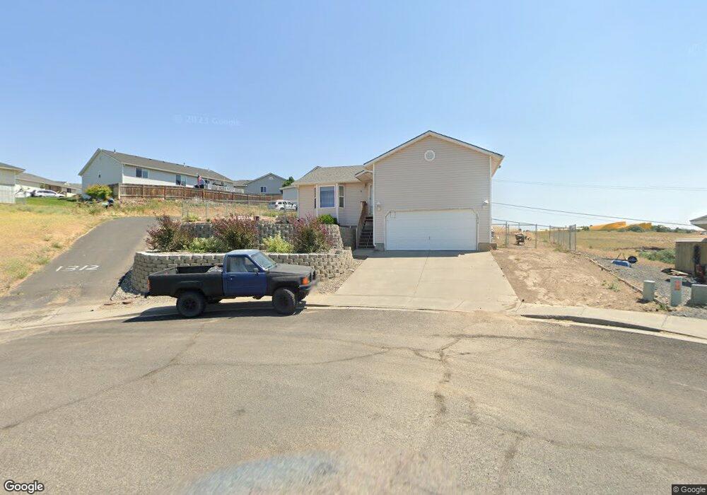 1312 SW 12th Ct, Pendleton, OR 97801 - photo 1