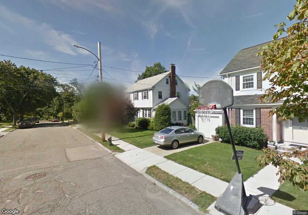 7 John Alden Rd, West Roxbury, MA 02132 - photo 1