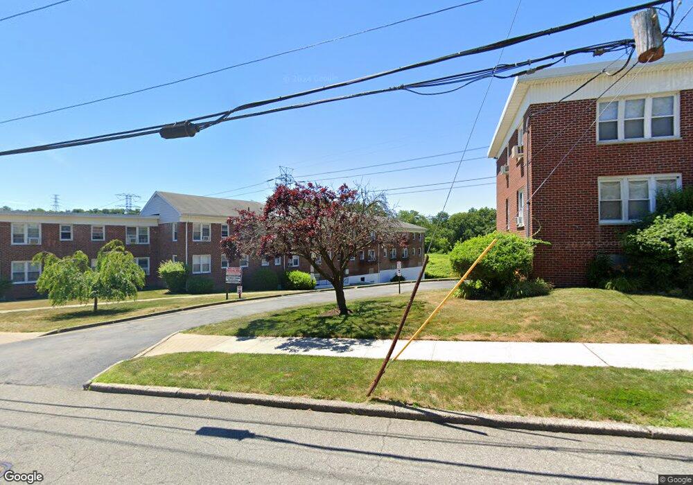 48 Winchester Ave unit 2B, Yonkers, NY 10710 - photo 1