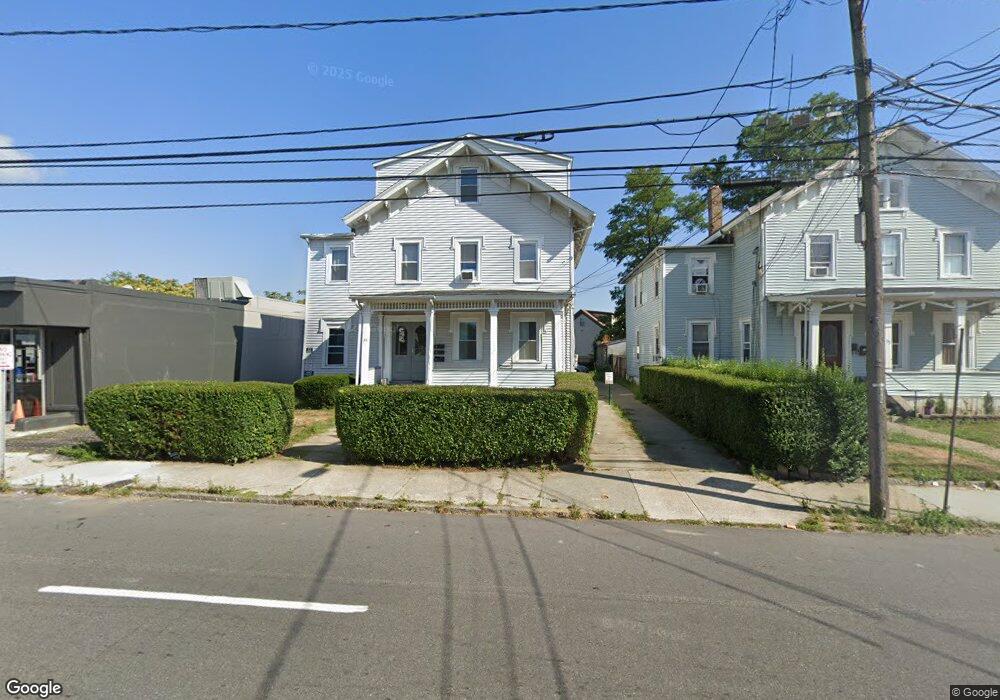 39 Truman St unit 1, New London, CT 06320 - photo 1