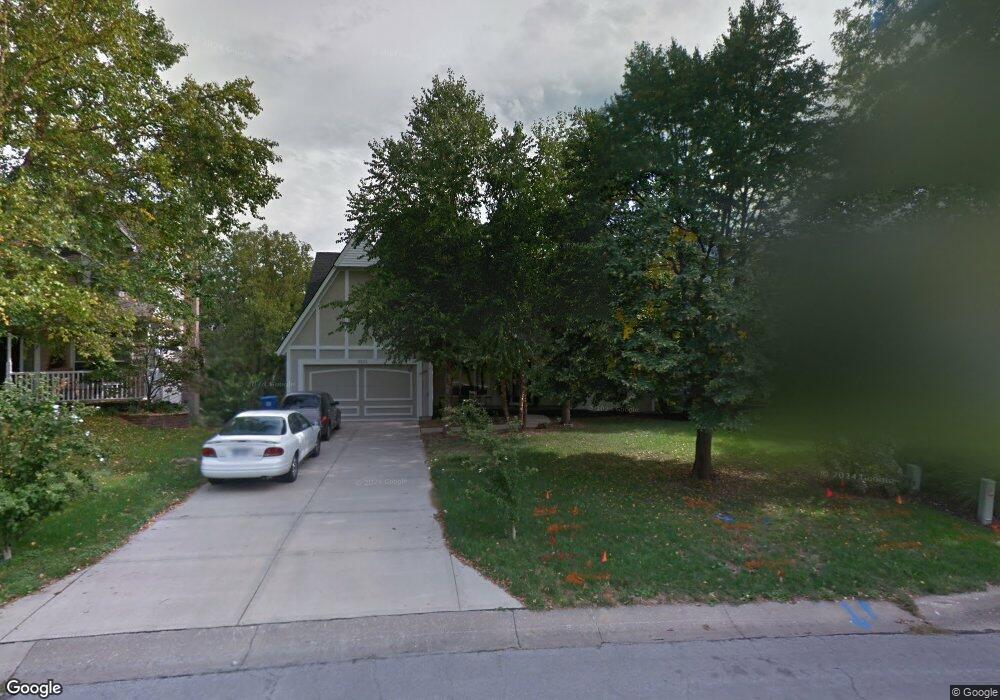 7625 Acuff Ln, Shawnee, KS 66216 - photo 1