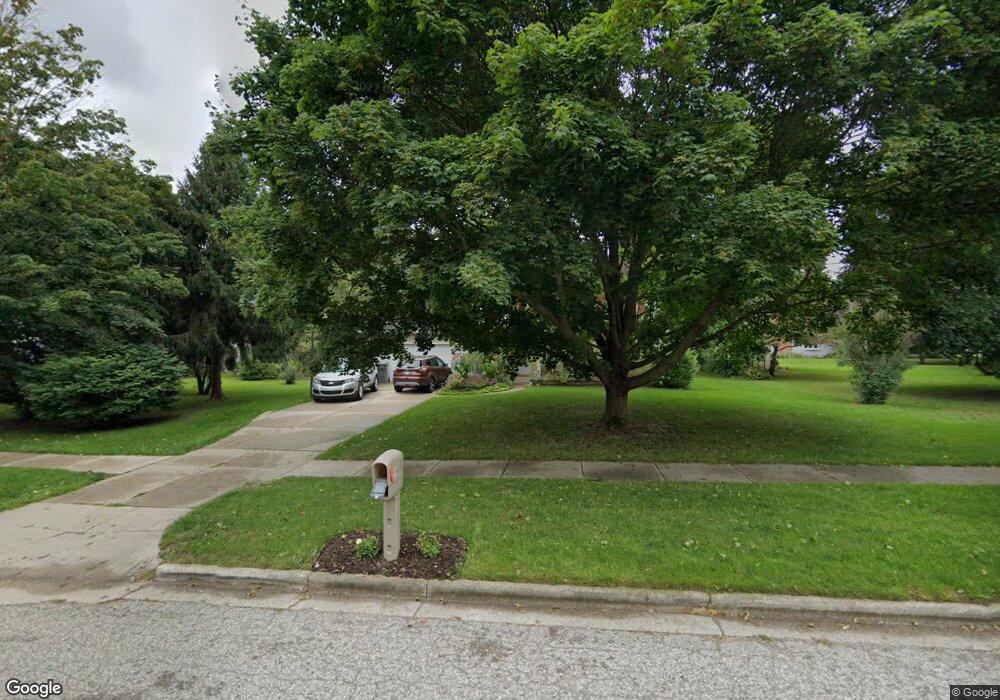 920 Beech St, Lowell, MI 49331 - photo 1