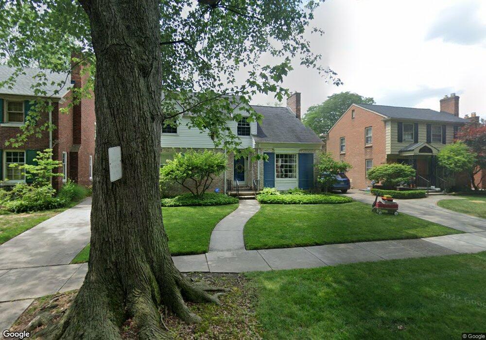 313 Mount Vernon Ave, Grosse Pointe Farms, MI 48236 - photo 1