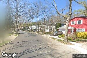 123 Soundview Dr, Port Washington, NY 11050