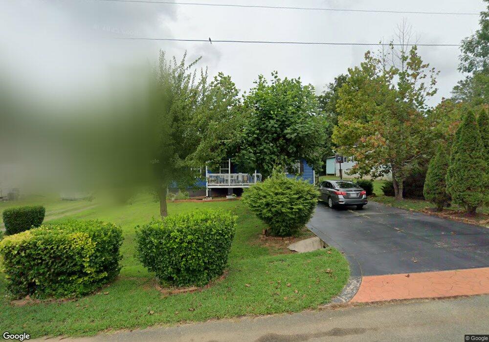 110 Northmont Ave, Siler City, NC 27344 - photo 1