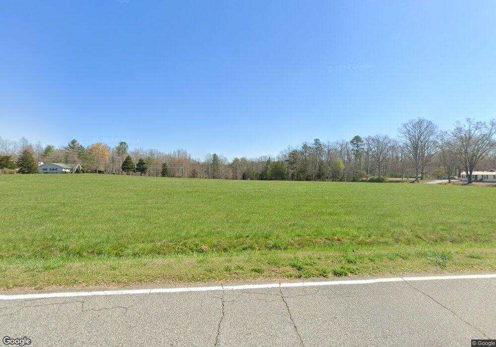 830 Green Acres Dr, Tamassee, SC 29686 - photo 1